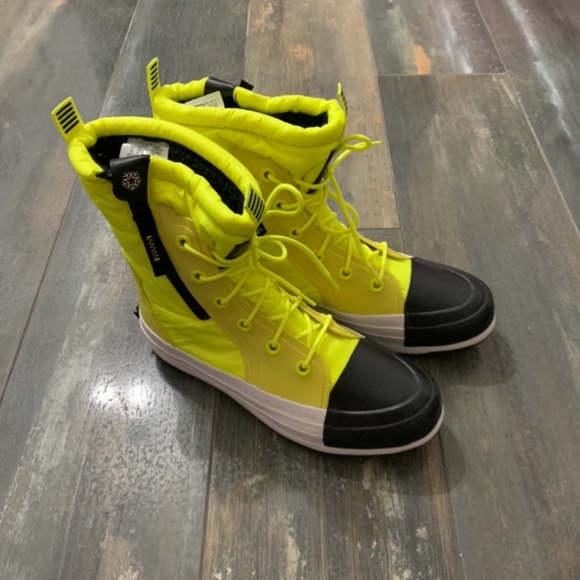 converse mc boot yellow